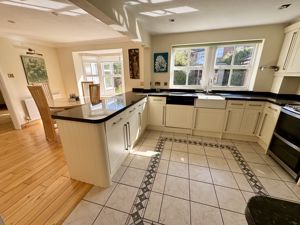 Open Plan Dining Kitchen- click for photo gallery